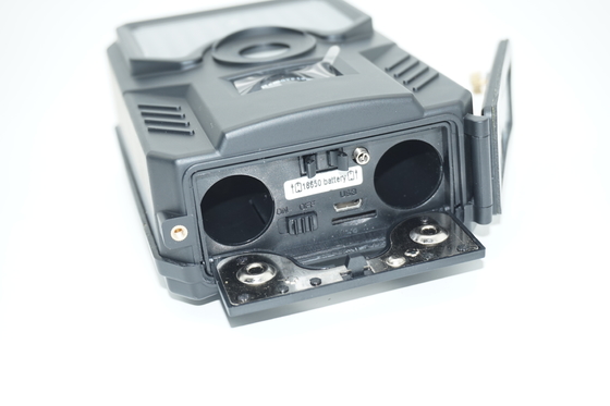 IRL steekt de Camera Pr200 49pcs 940nm 1080P 12MP Hd Trail Camera van de Spelsleep aan